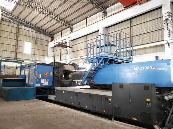 塑膠卡板生產(chǎn)現(xiàn)場